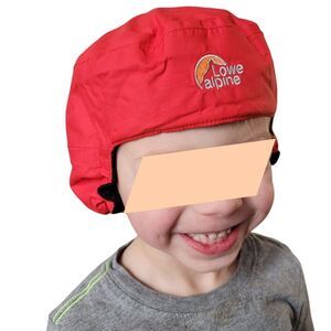 Lowe Alpine Child's Hat Cinch Outdoor Warm Skiing Snowboard Red Extra Small